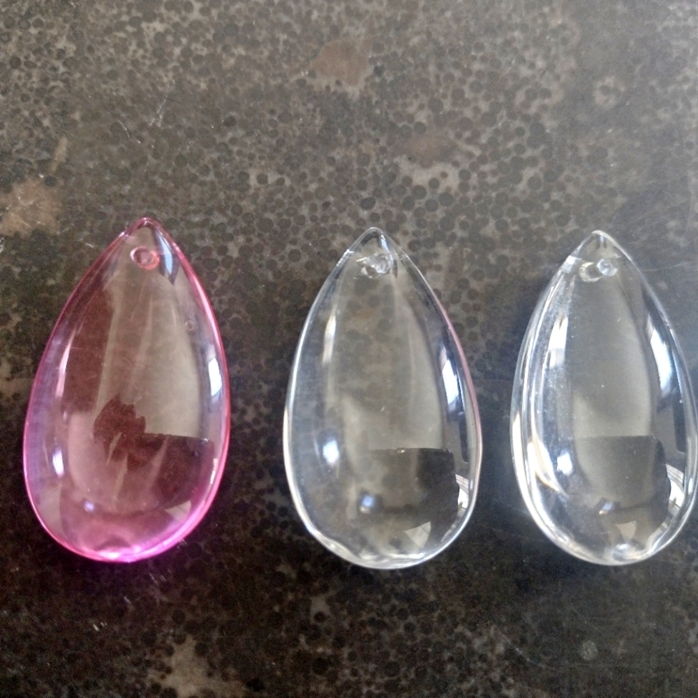 Hydrotherdal Teardrop Pendants - Picture 2 of 5